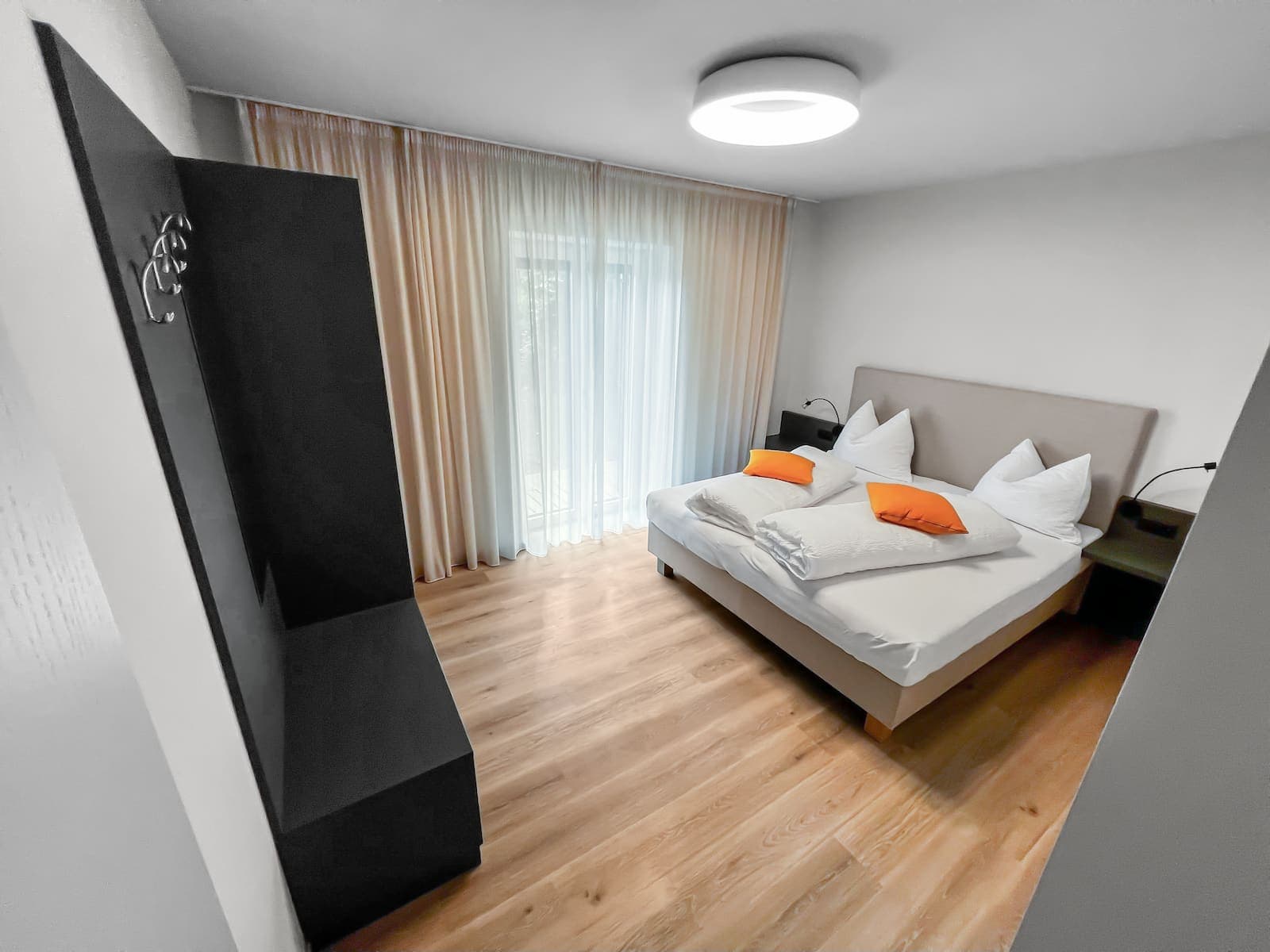 Apartment Kaki Schlafzimmer